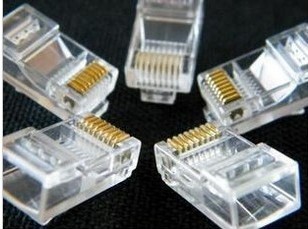 網絡水晶頭選購指南 從超五類到六類屏蔽，慈溪天億富電子的注塑成型工藝